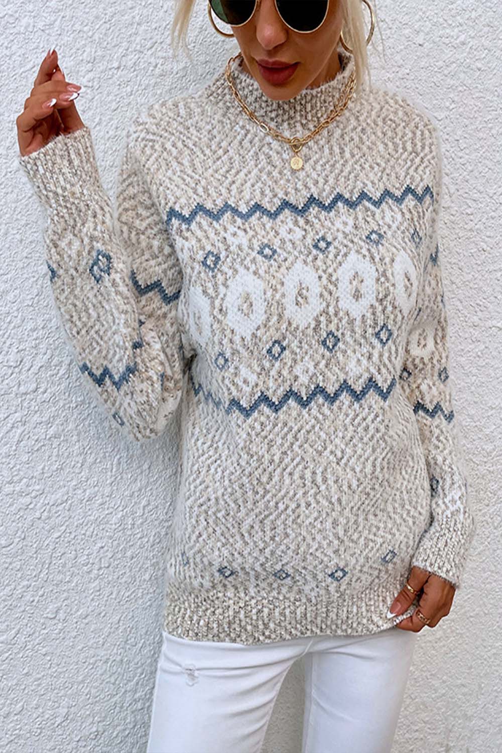 Wavy Striped Contrast Christmas Sweater