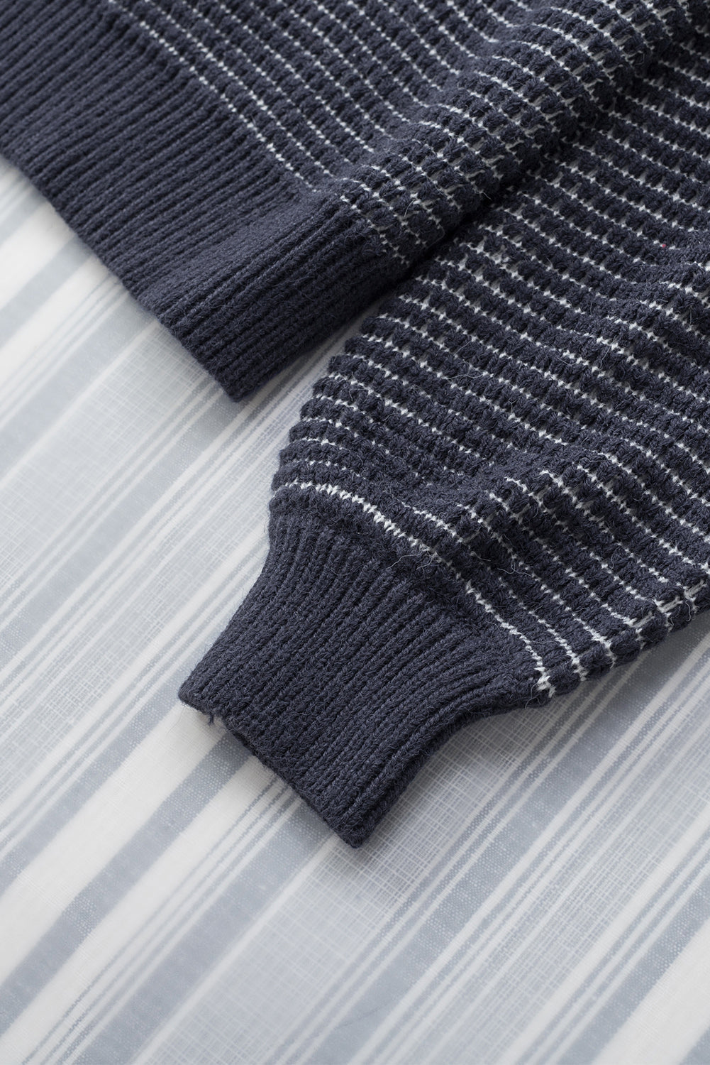 Cinthia® | Modny i niewymagający sweter